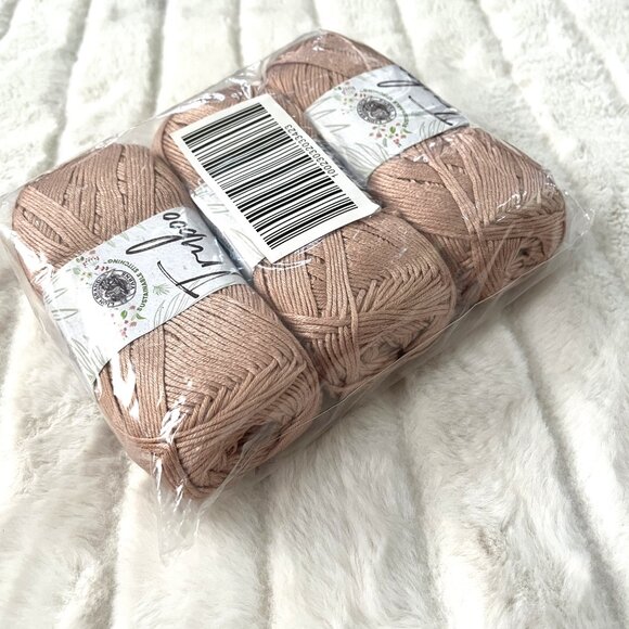 NEW Lion Brand Truboo Yarn (Tan Chamois) 3 x Sheins - Picture 2 of 4